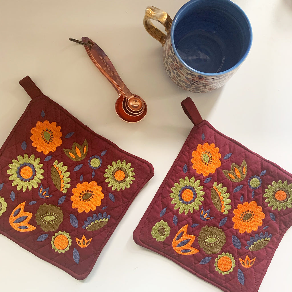 Pot Holder Set | Orange and Green Colorway